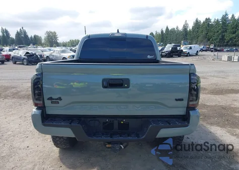 2023 Toyota Tacoma Trail Edition z USA, uszkodzony, nr VIN 3TYCZ5AN5PT132399